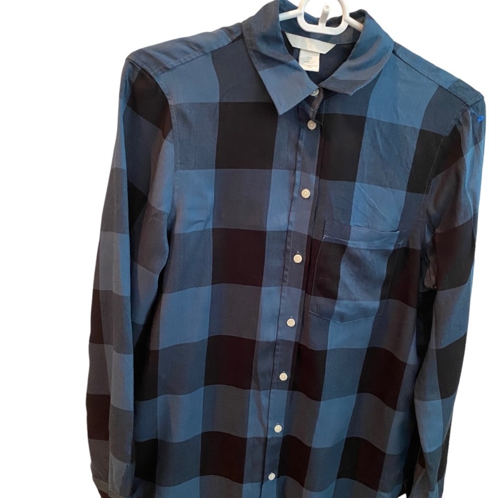 H & M botton down shirt